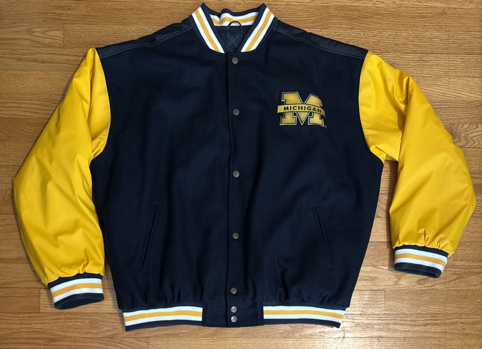 Vintage Steve & Barry’s University of Michigan Letterman Varsity Jacket Size XL Vintage Steve & Barry’s University of Michigan Letterman Varsity Jacket Size XL