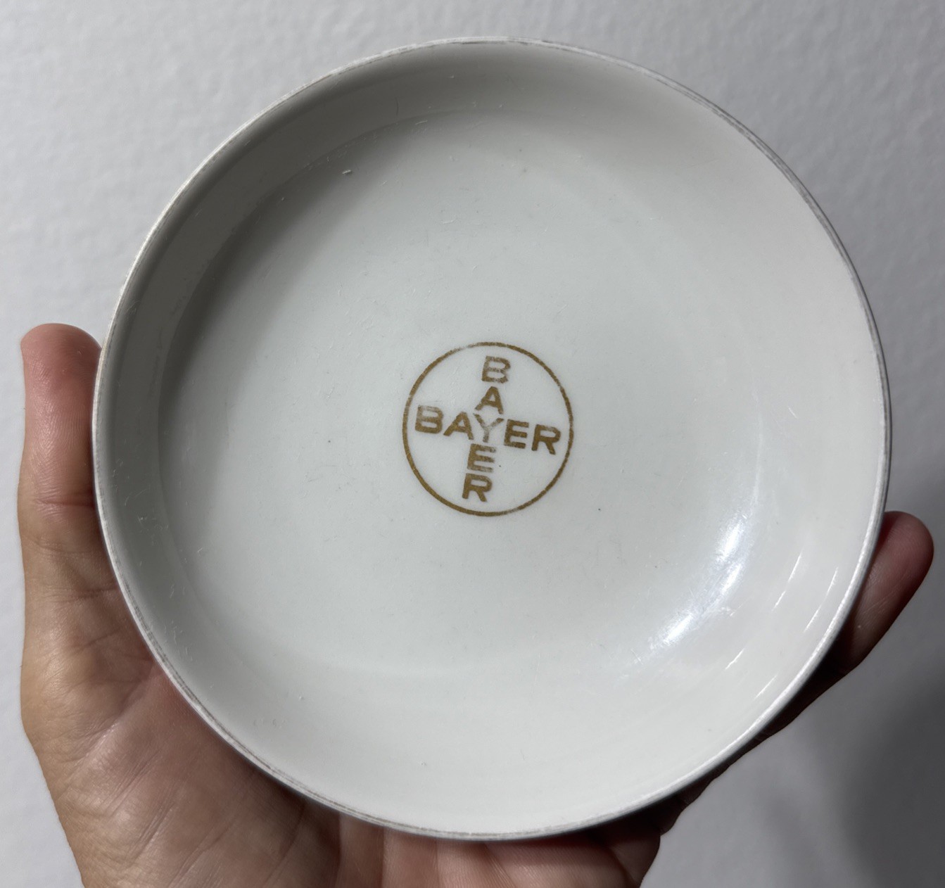 Vtg Bayer Haus Pharmacy Advertisement Promo Porcelain Dish Gold Cross Logo 1952 Vtg Bayer Haus Pharmacy Advertisement Promo Porcelain Dish Gold Cross Logo 1952