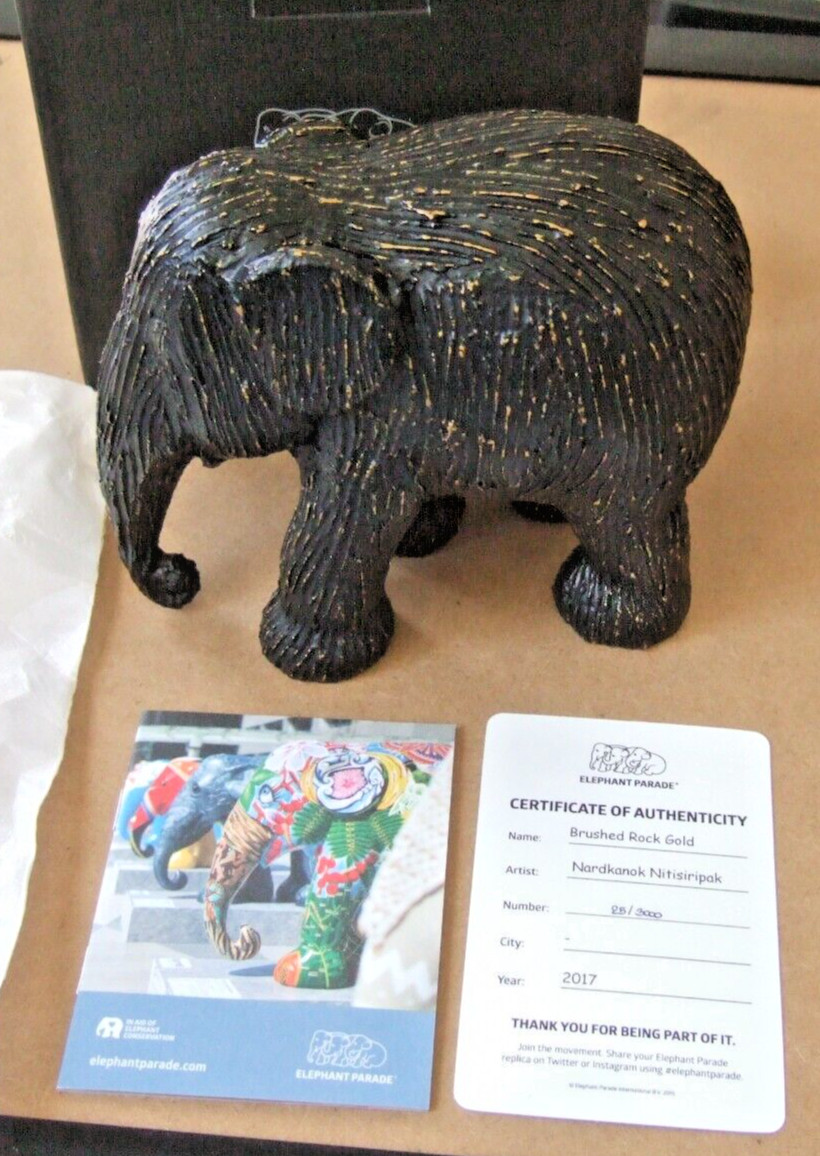RARE  ELEPHANT PARADE FIGURINE   BRUSHED ROCK GOLD  15 cm   ORIGINAL BOX  COA