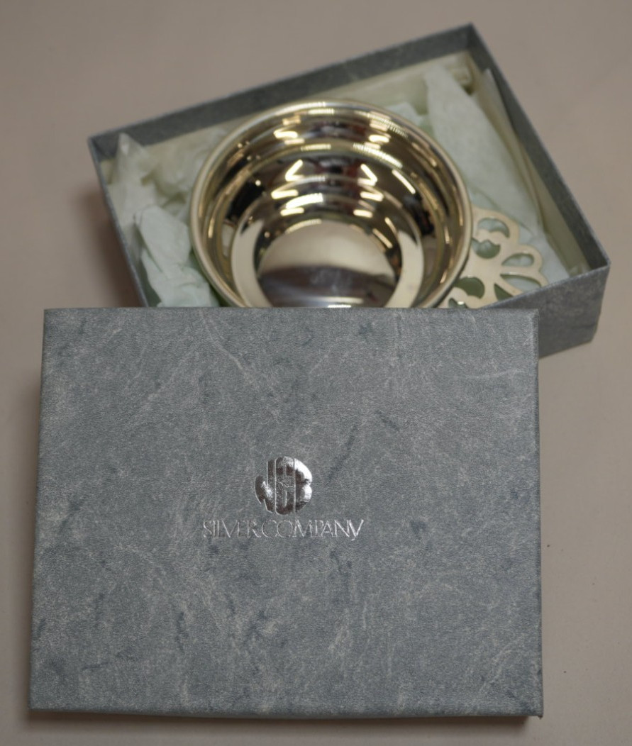 WEB Sterling Silver Porringer #527 Engraved Name and Date 65g Baby Childs Bowl