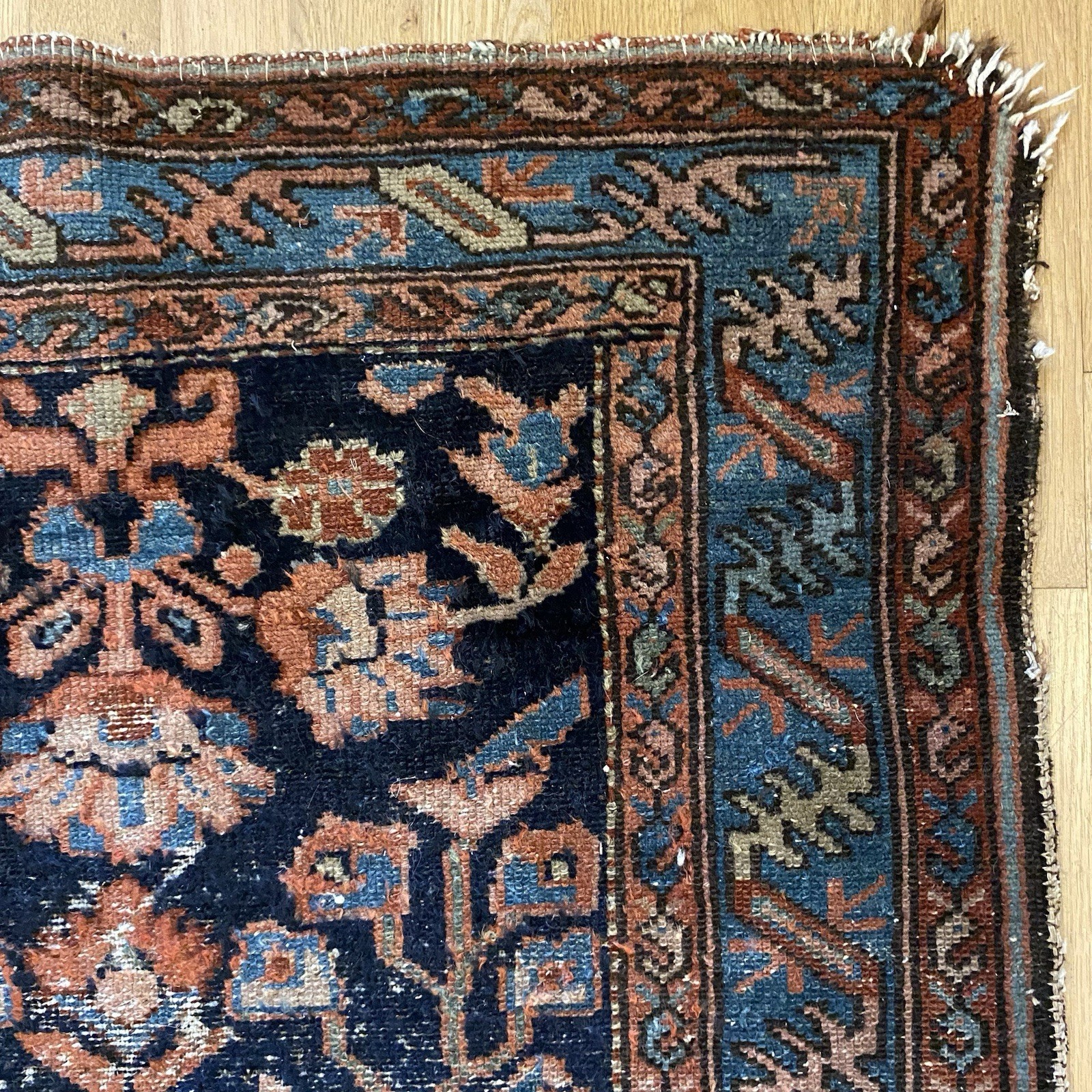 Vintage Rug 2\' 9 x 3\' 10 Blue Hand Knotted Oriental Rug Vintage Rug 2\' 9 x 3\' 10 Blue Hand Knotted Oriental Rug