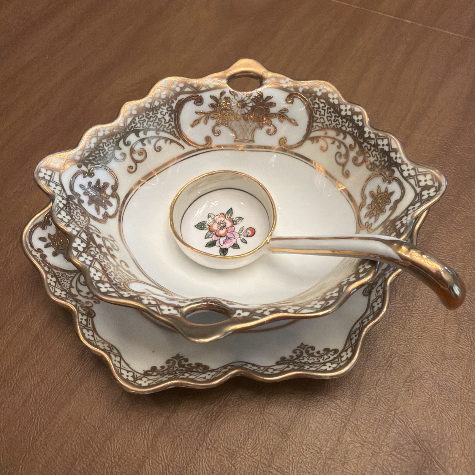 Noritake M Logo Hand Painted Mayonnaise Sauce Bowl w/ Ladle & Dish Gold Noritake M Logo Hand Painted Mayonnaise Sauce Bowl w/ Ladle & Dish Gold