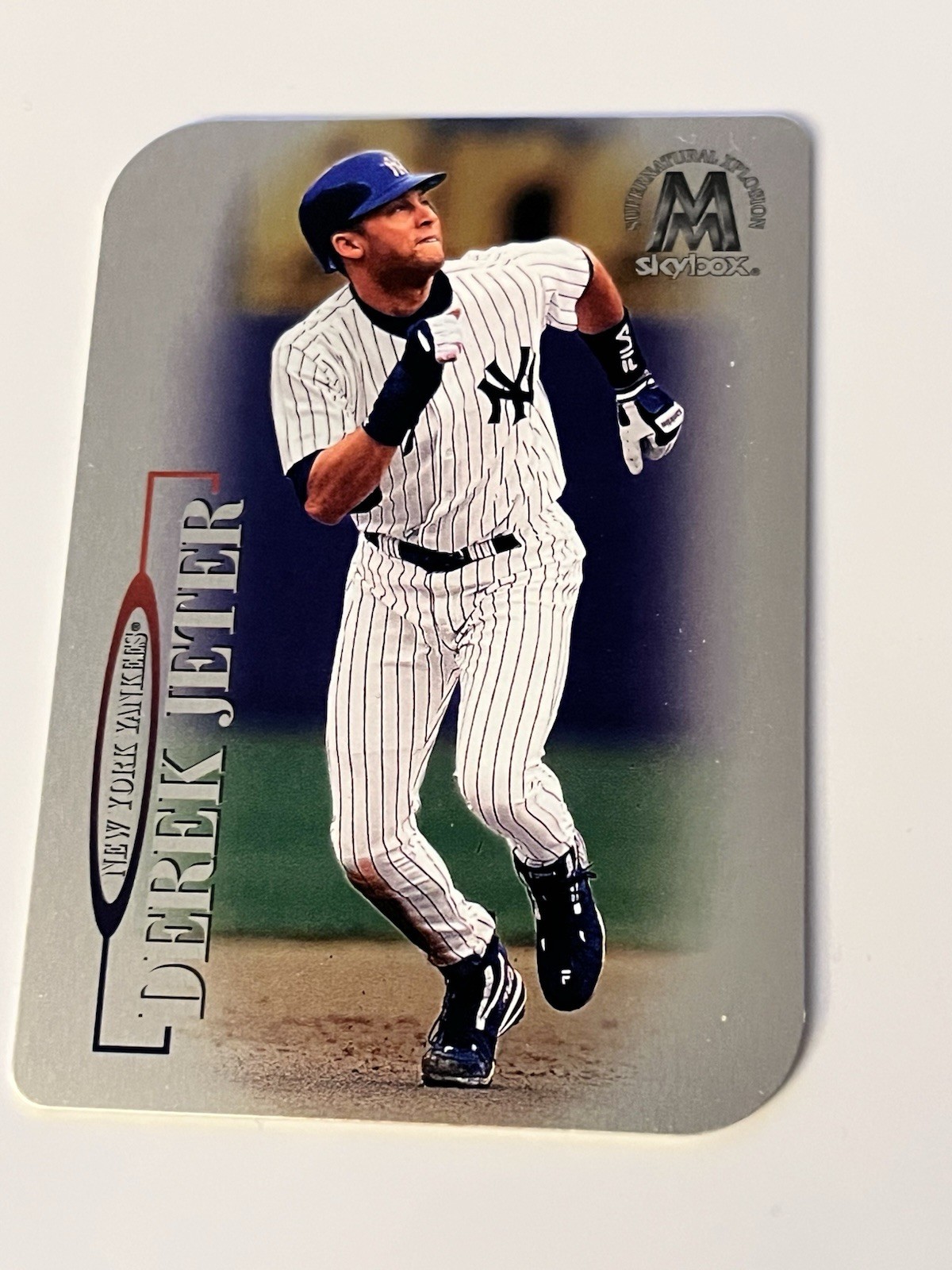 1999 Skybox Molten Metal XPLOSION #142 Derek Jeter HOF RARE REAL METAL DIE CUT 1999 Skybox Molten Metal XPLOSION #142 Derek Jeter HOF RARE REAL METAL DIE CUT