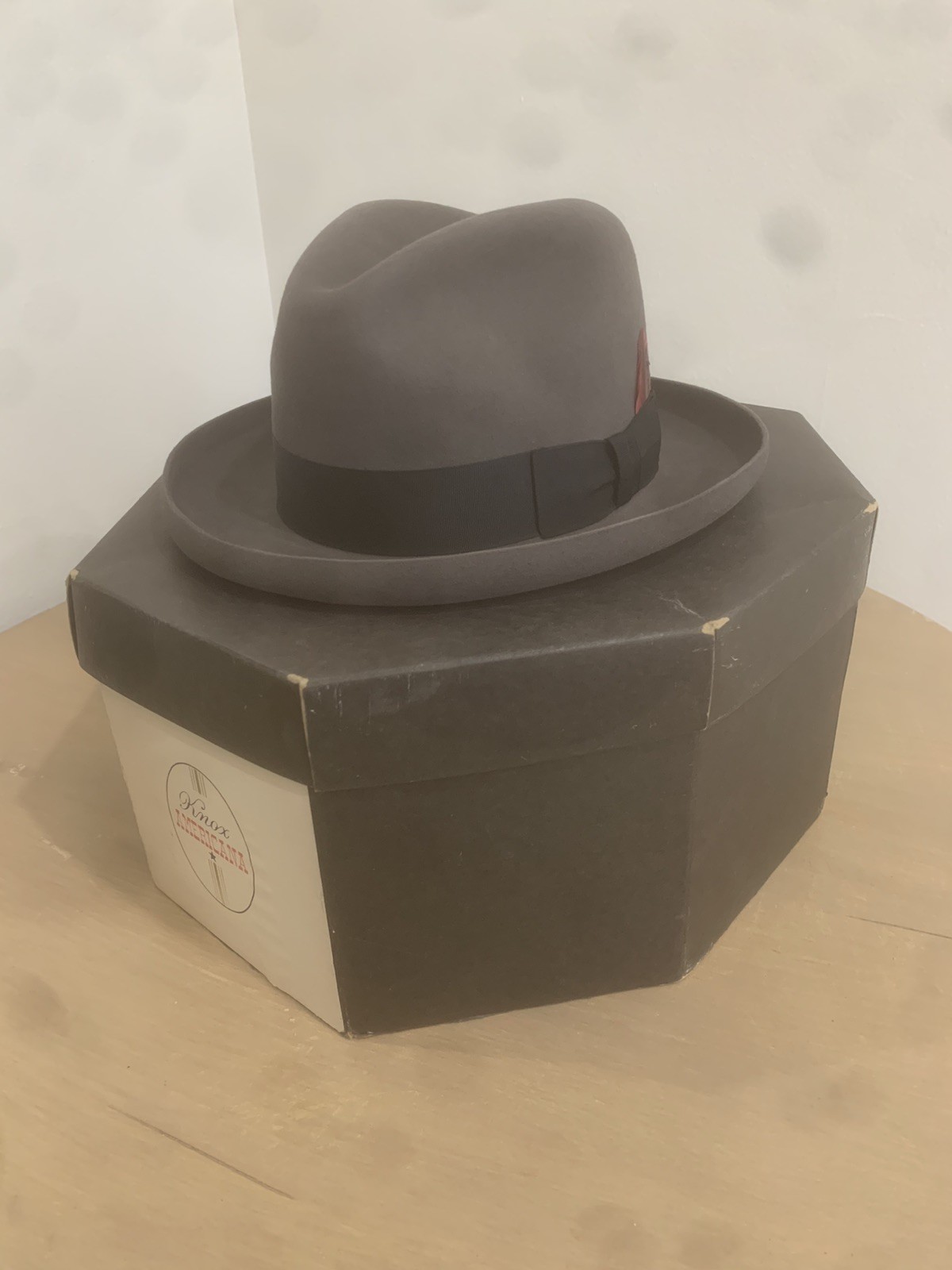 Vintage Dobbs Americana Homburg Hat (7 1/4 Gray) With Box- Superb Vintage Dobbs Americana Homburg Hat (7 1/4 Gray) With Box- Superb