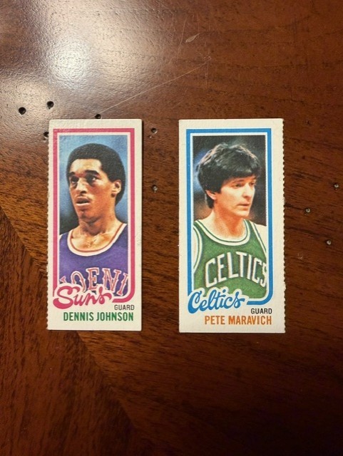 1980-81 Topps - Dennis Johnson & Pete Maravich 1980-81 Topps - Dennis Johnson & Pete Maravich