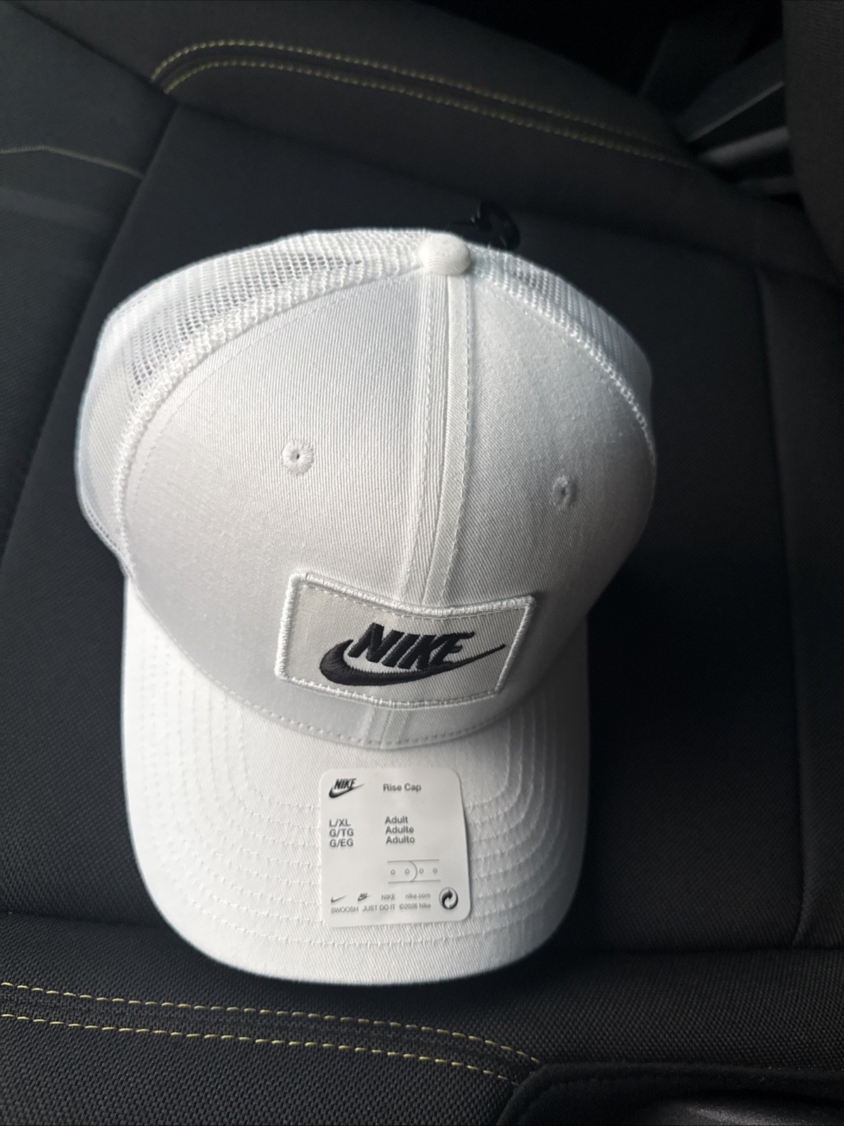NIKE RISE CAP L/XL Adult RISE Structured Mesh Snapback Hat-White FV5543-100 NIKE RISE CAP L/XL Adult RISE Structured Mesh Snapback Hat-White FV5543-100
