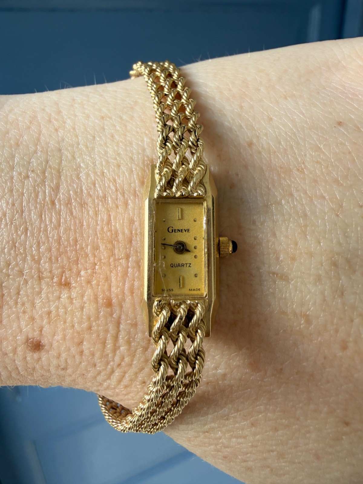 Geneve 14K Gold Rope Chain Bracelet Quartz Ladies Watch VINTAGE & RARE Geneve 14K Gold Rope Chain Bracelet Quartz Ladies Watch VINTAGE & RARE