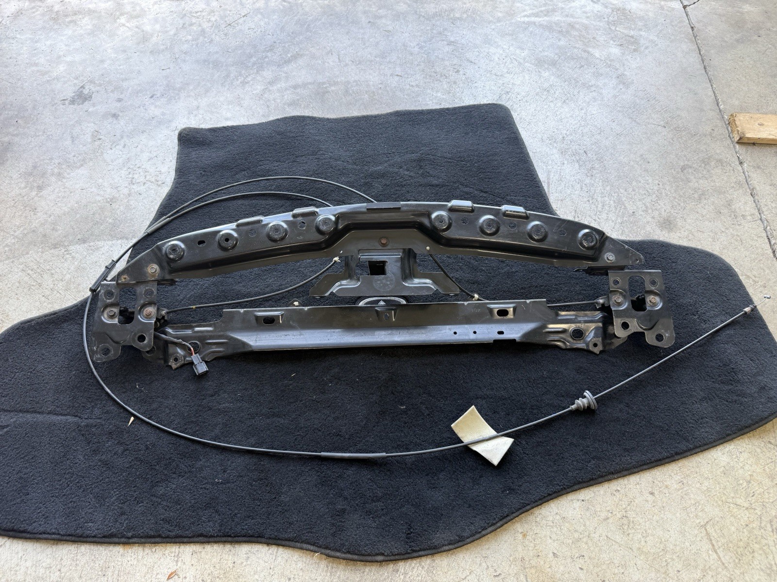 14-22 INFINITI Q50 UPPER RADIATOR SUPPORT HOOD LATCH RELEASE CABLE WIRE LATCHES 14-22 INFINITI Q50 UPPER RADIATOR SUPPORT HOOD LATCH RELEASE CABLE WIRE LATCHES