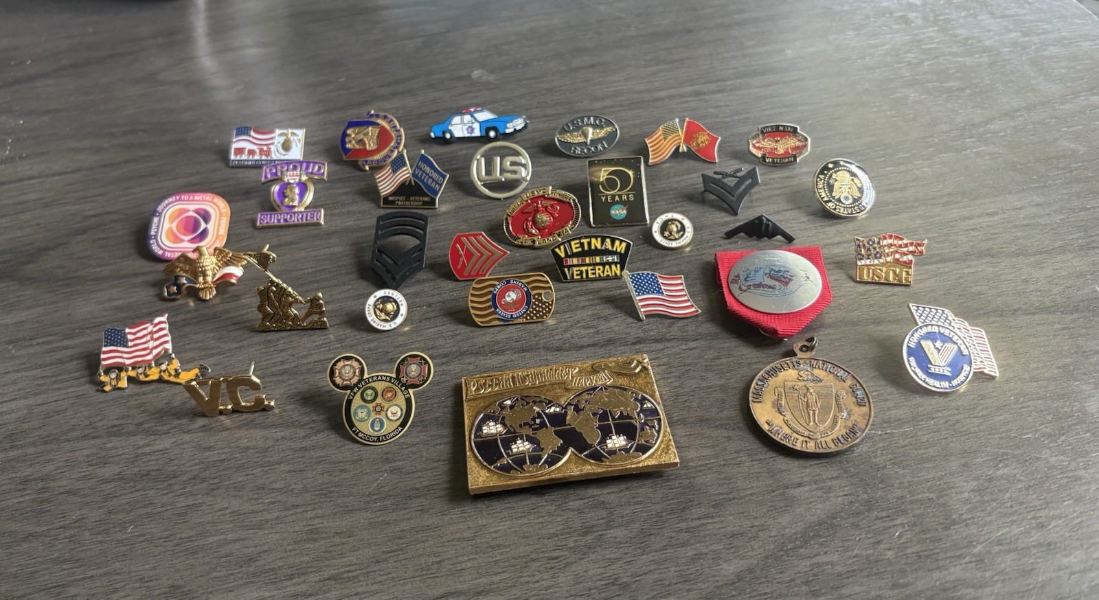 Lapel Hat Pin Lot VFW Veteran Foreign Wars USMC USCG Junk Drawer Vintage Resell Lapel Hat Pin Lot VFW Veteran Foreign Wars USMC USCG Junk Drawer Vintage Resell