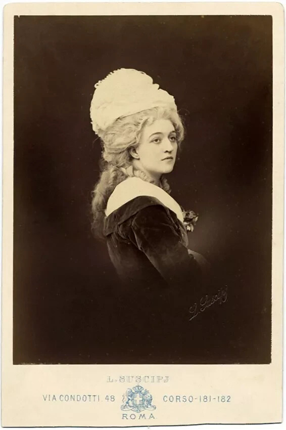 L. Suscipj Rome Very nice portrait of young woman in costume Albumen 1880c Rome