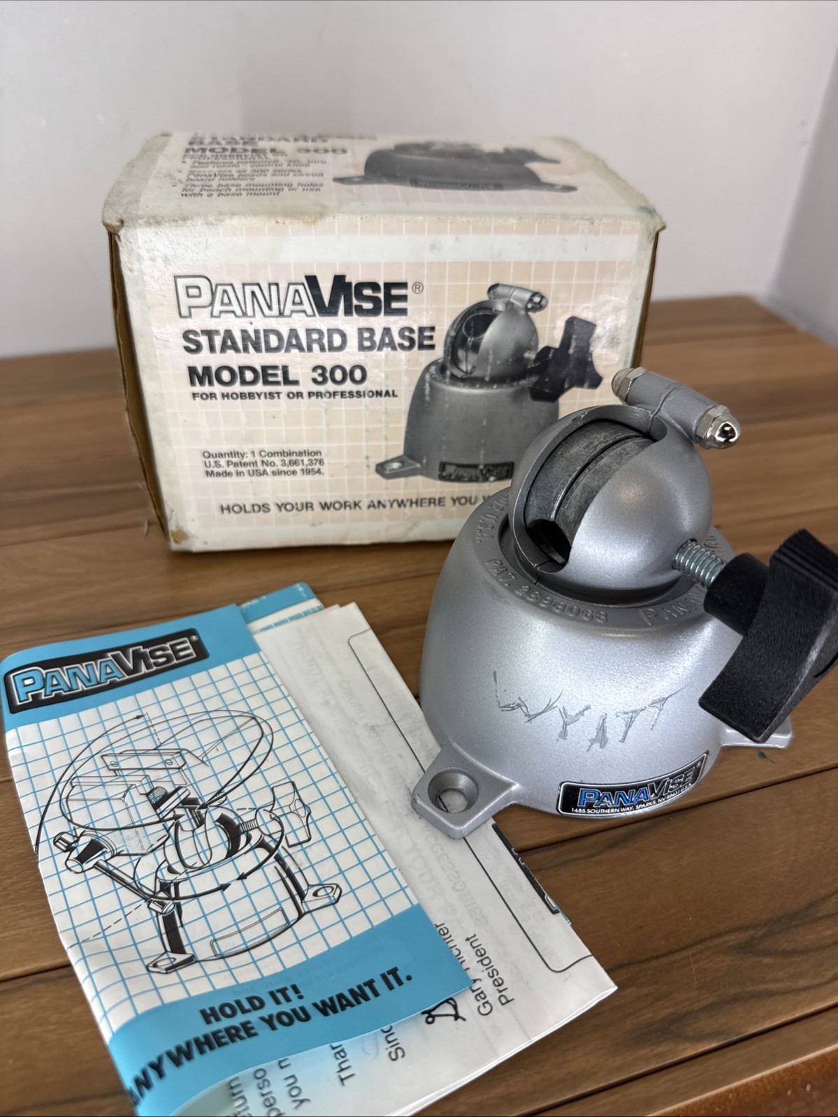 PanaVise Standard Base Model 300 Unisex OS Silver Bench Vise Tool PanaVise Standard Base Model 300 Unisex OS Silver Bench Vise Tool
