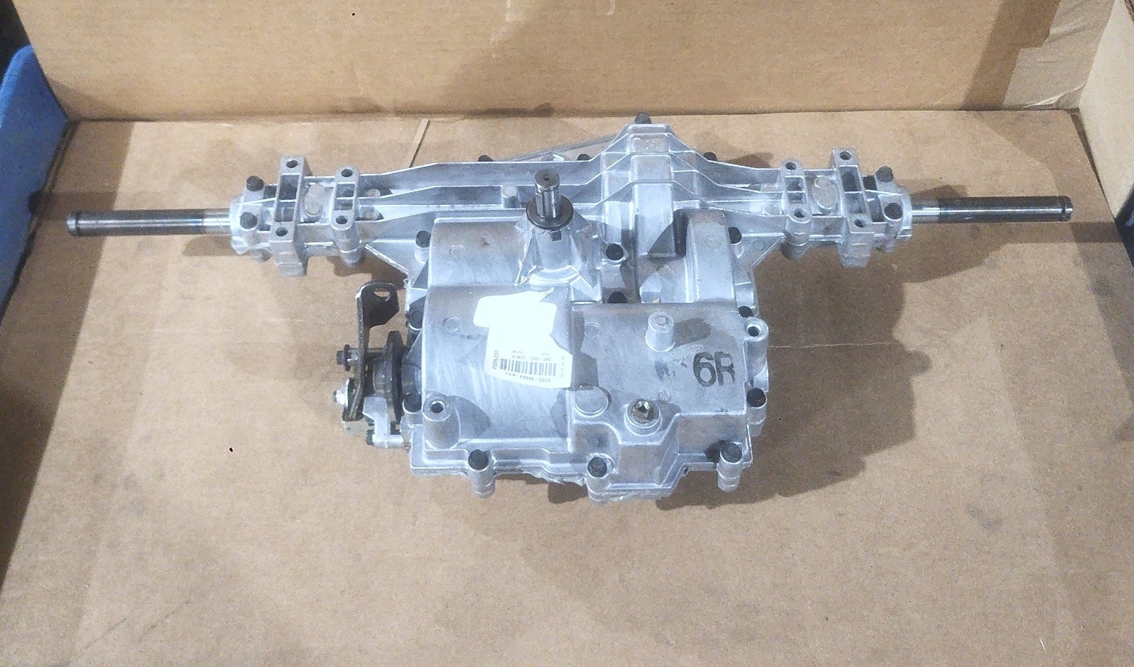 Genuine Husqvarna 583016801 Transaxle 6-Speed CRD Lawn Mower 206-546 Peerless