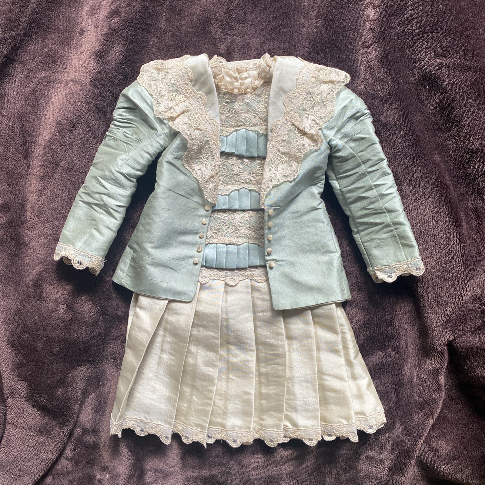 2 Piece pale green Silk Dress & jacket Antique French German Bisque 20-24\