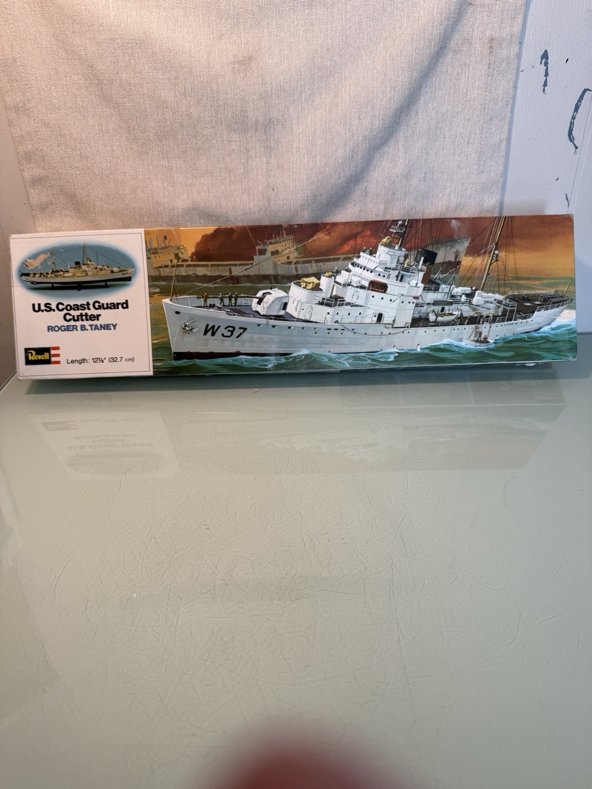 Vintage Revell H405 US Coast Guard Cutter W37 Roger B Taney Ship Kit In Open Box