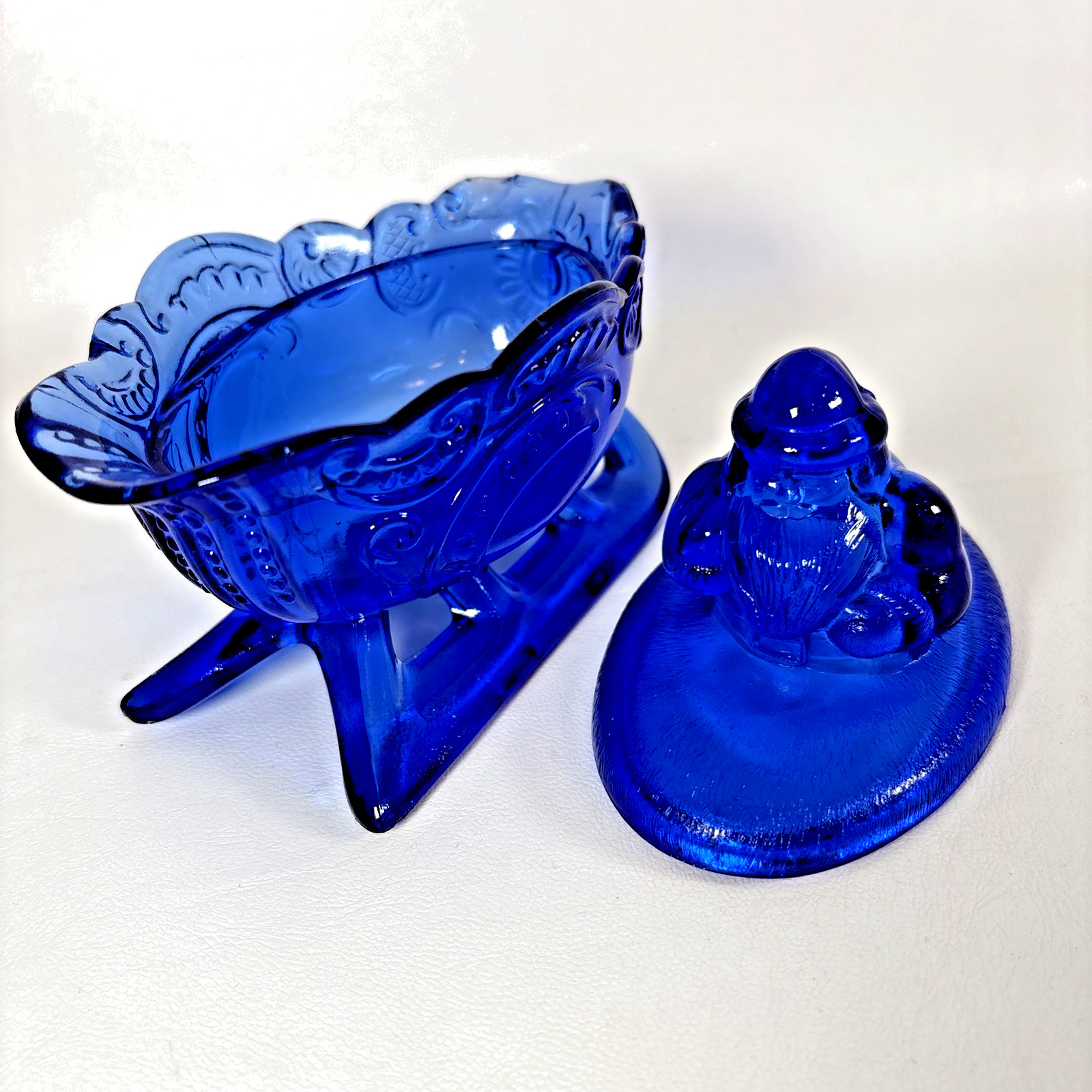 Vintage Westmoreland Cobalt Blue Glass Santa Claus on Sleigh Lidded Dish