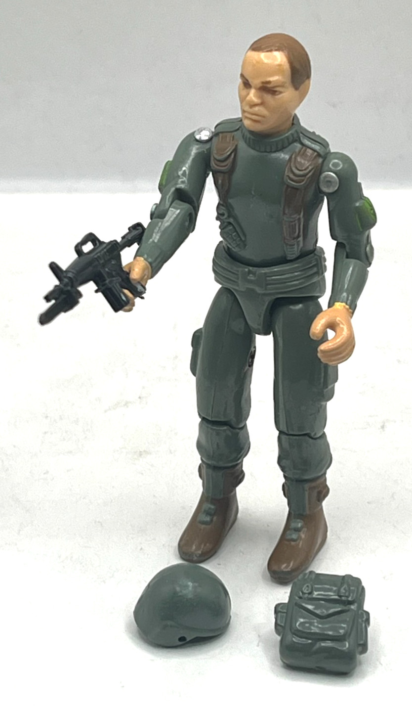 Vintage G.I. Joe 1982 GRUNT - Complete- New O ring & tight joints - read