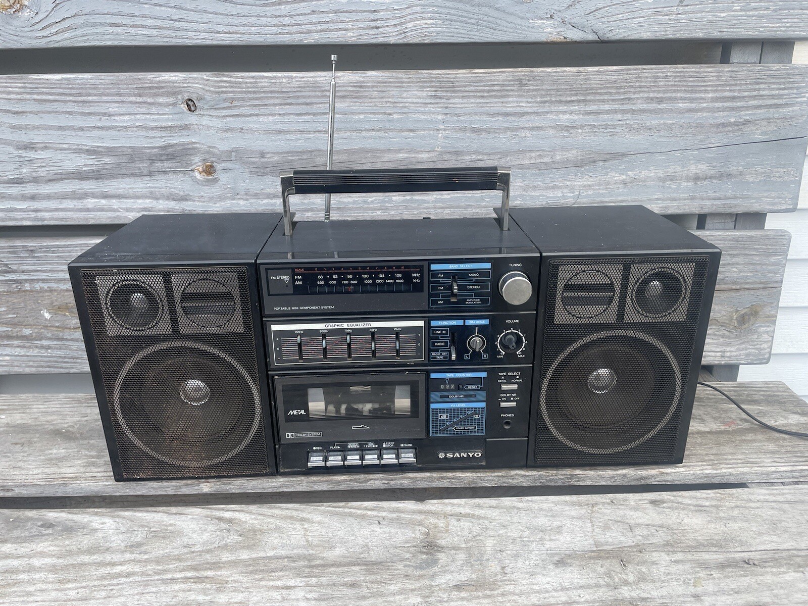 Sanyo C30 AM/FM Vintage Radio Cassette Player Boombox Tested But Needs Cleaned Sanyo C30 AM/FM Vintage Radio Cassette Player Boombox Tested But Needs Cleaned