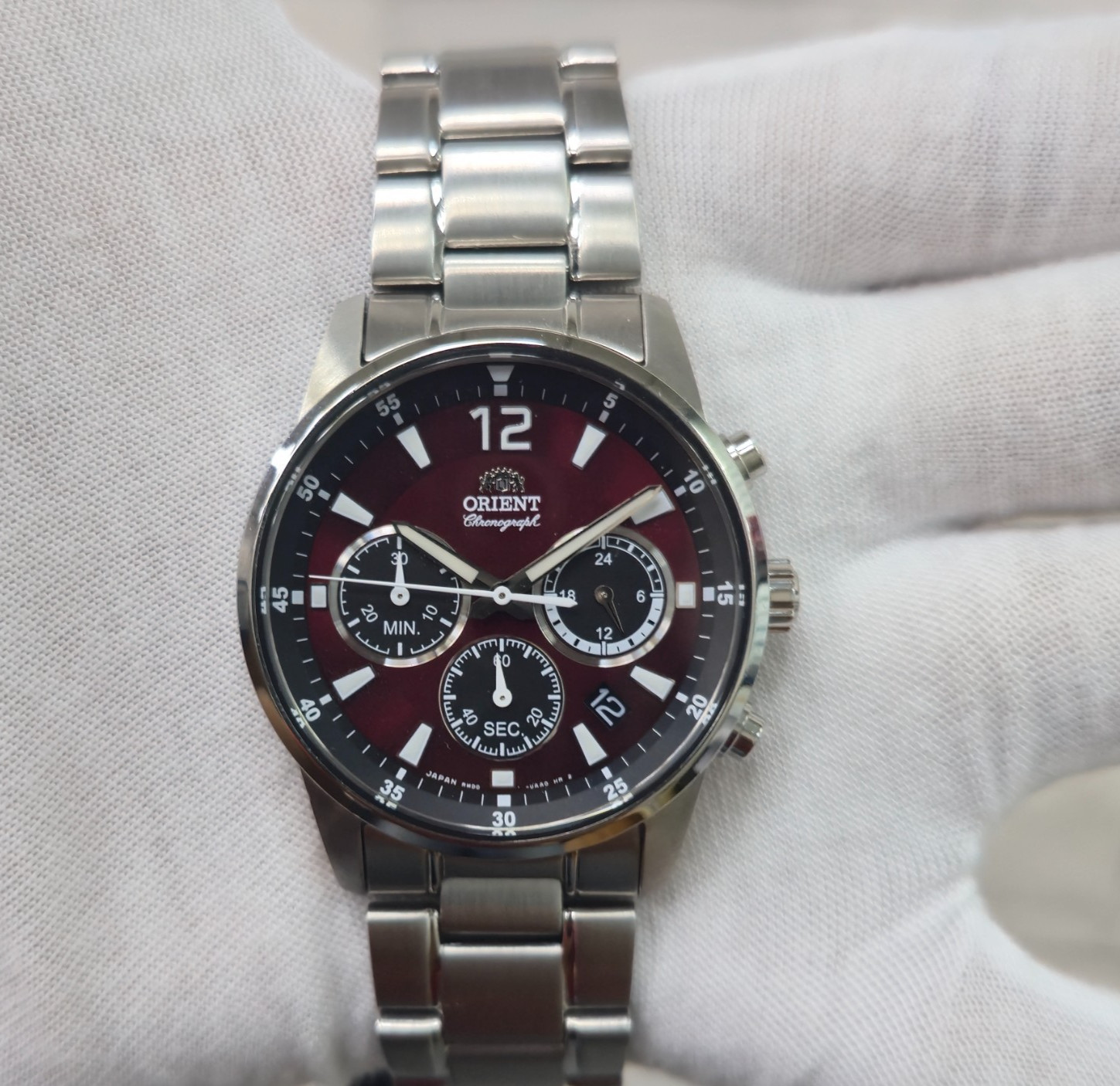 Orient Sports RA-KV0004 Chronograph 42mm Red Dial New Full Set Men’s Watch