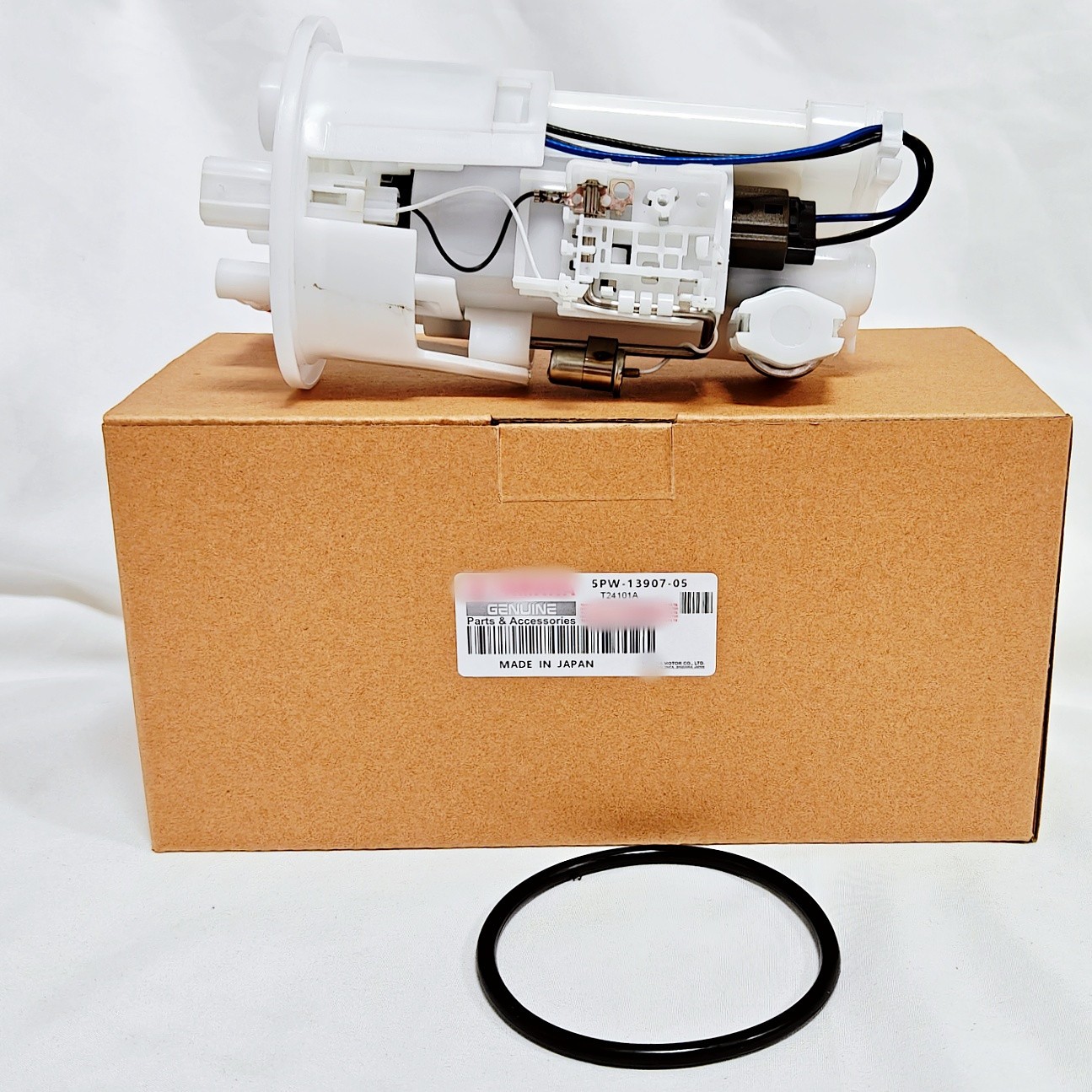 NEW 5PW-13907-05-00 Fuel Tank Pump For 2004-2006 Yamaha YZF R1 5PW1390703