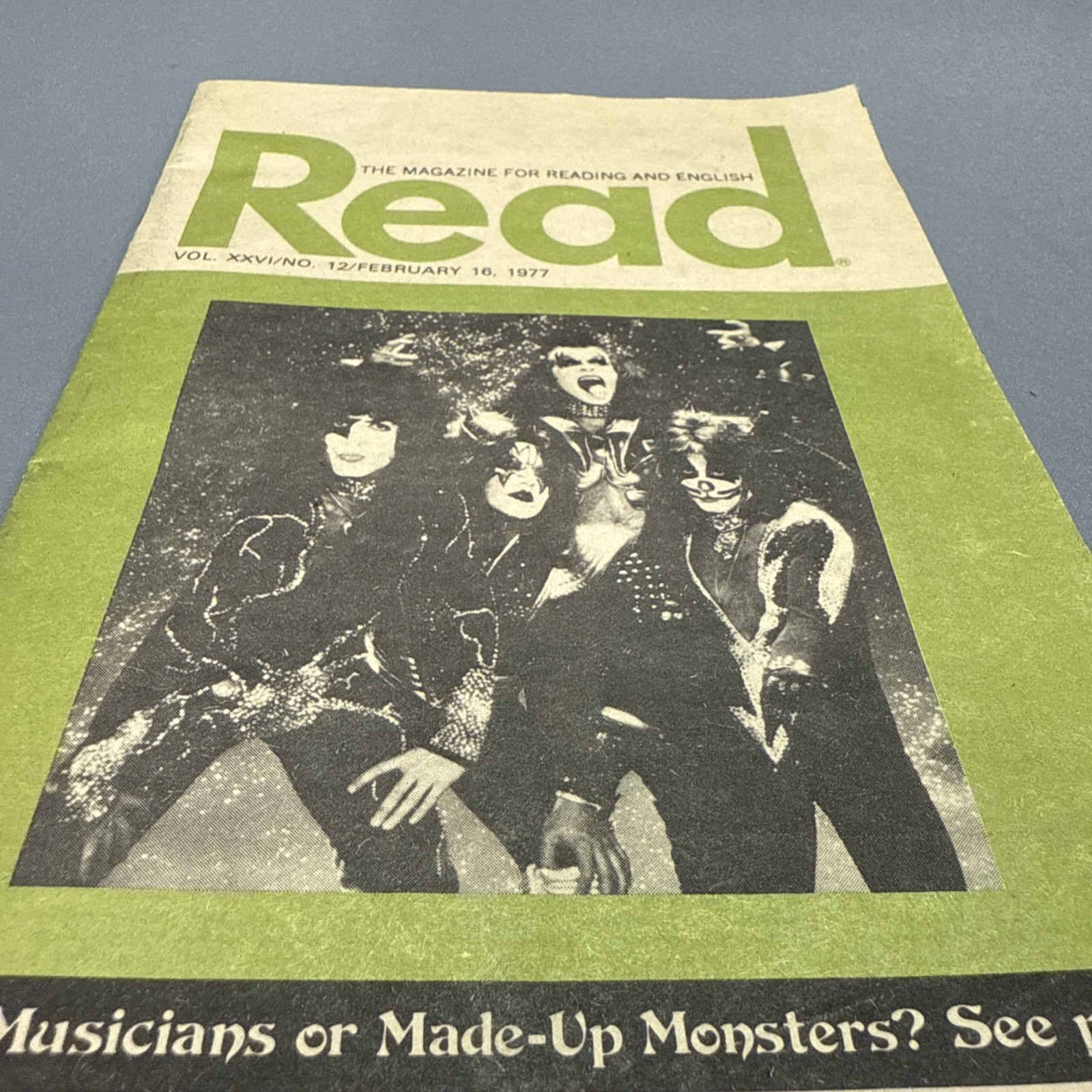READ MAGAZINE  FEBRUARY 16, 1977- KISS COVER  Vintage KISS Memorabilia RARE