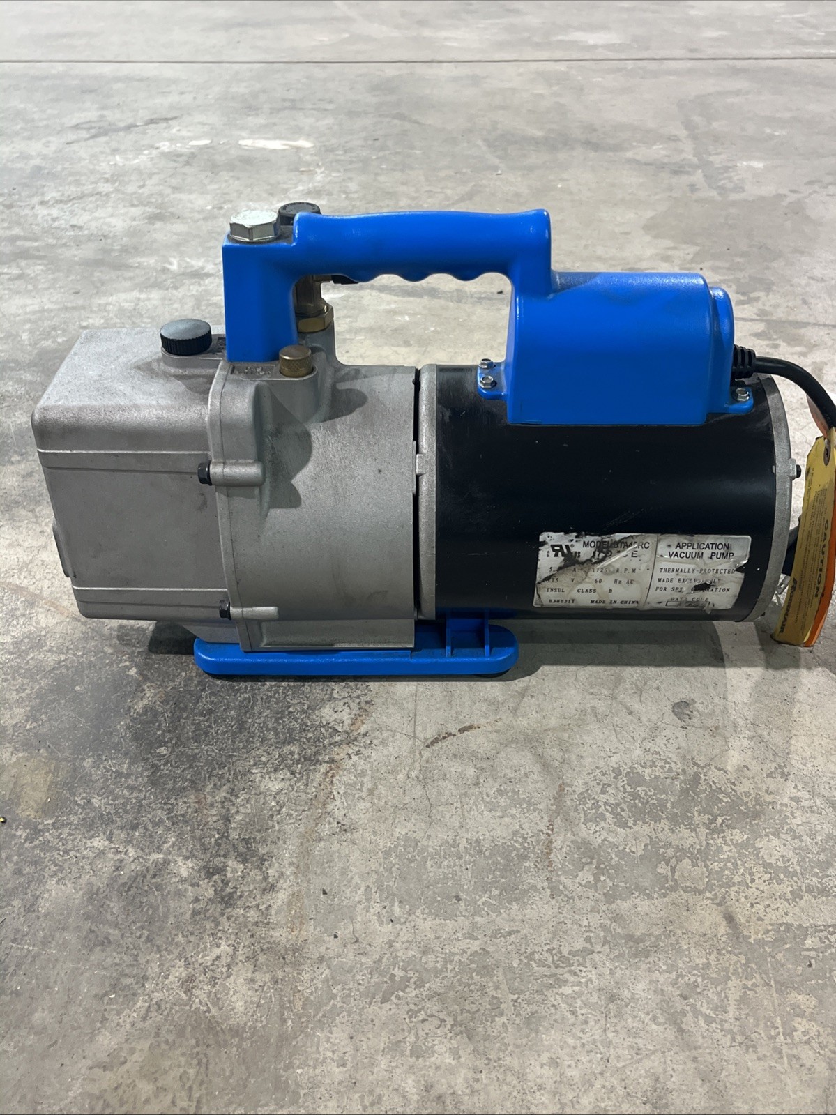 🔥SPX Robinair Cooltech Vacuum Pump 15400, Used 🇺🇸 🔥SPX Robinair Cooltech Vacuum Pump 15400, Used 🇺🇸
