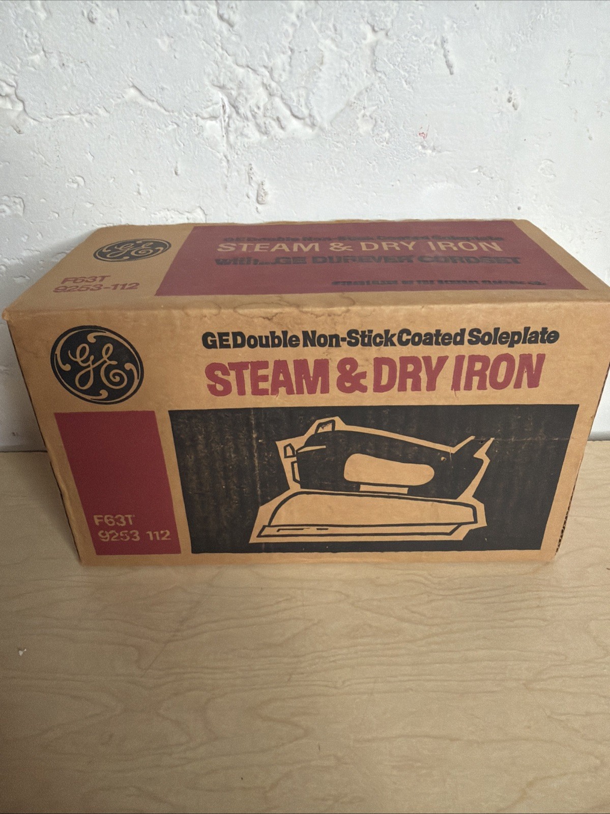 Vintage 1970s GE Steam & Dry Iron F63T 9253-112 New In UNOPENED SEALED BOX Vintage 1970s GE Steam & Dry Iron F63T 9253-112 New In UNOPENED SEALED BOX