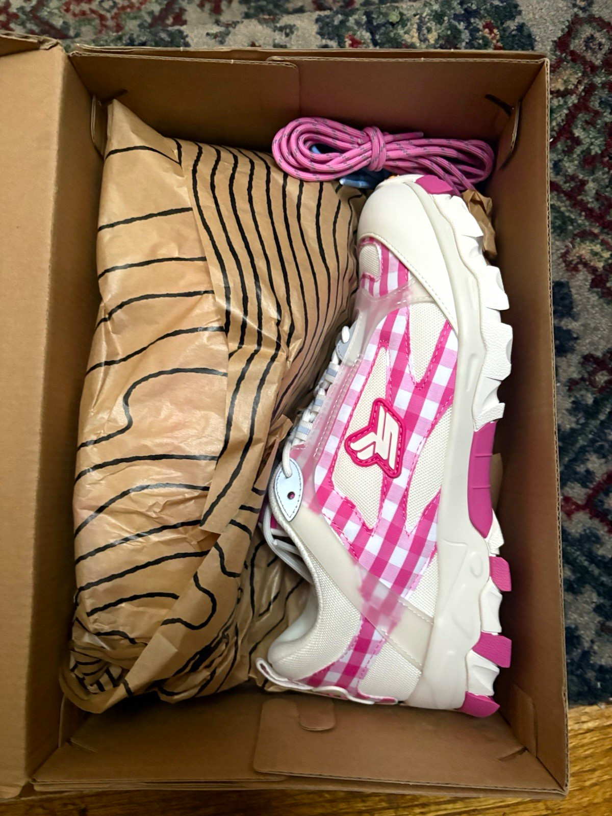 Eric Emanuel Sicko White Pink Size 9 Eric Emanuel Sicko White Pink Size 9