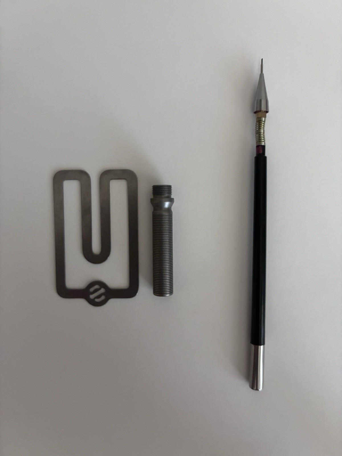 Spoke Design Titanium Page Mark, 0.5 Cone Tip Mechanism, & Ti-Grooved Cone Grip Spoke Design Titanium Page Mark, 0.5 Cone Tip Mechanism, & Ti-Grooved Cone Grip