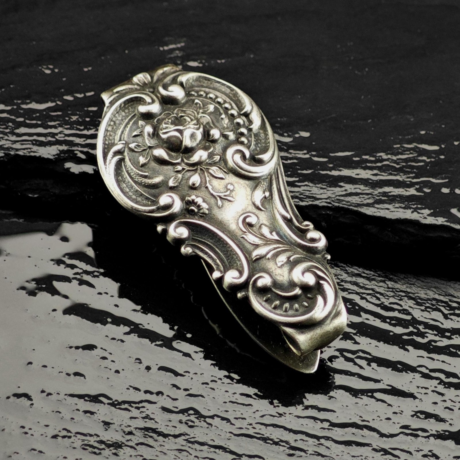Art Nouveau Repousse Money Clip or Tie Clip Sterling Silver MISC0411 Art Nouveau Repousse Money Clip or Tie Clip Sterling Silver MISC0411