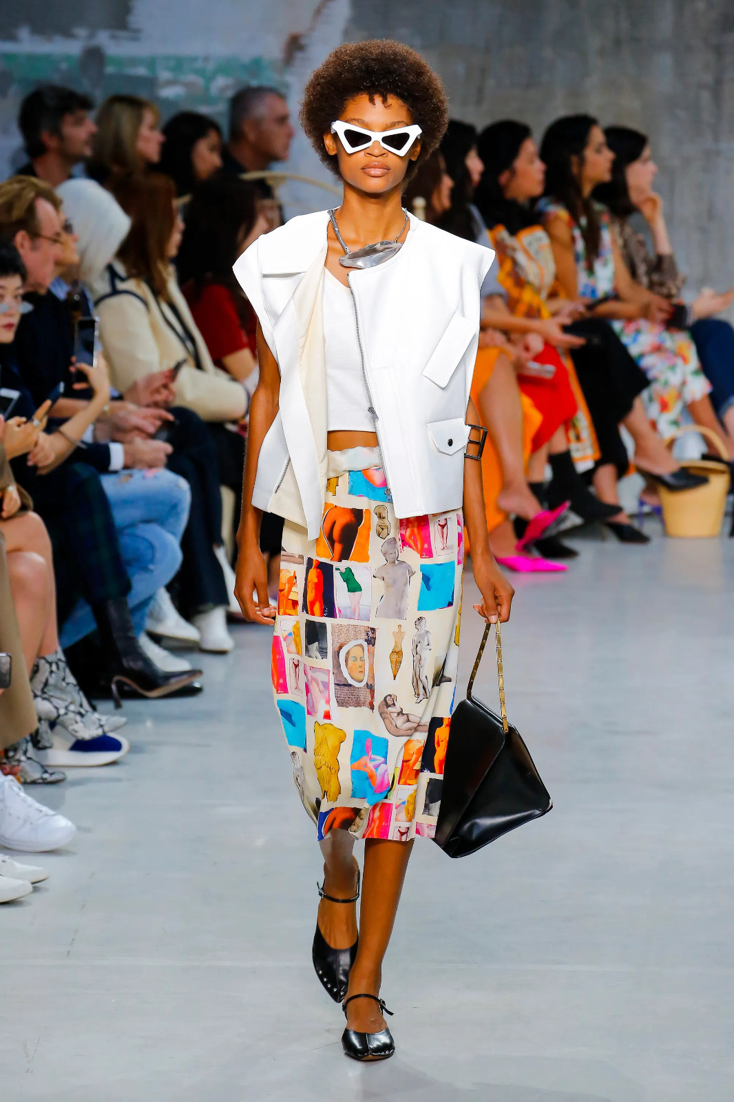 2019 MARNI Art Collage Viscose Blend Skirt SIZE IT38 US-S, Spring Summer Runway 2019 MARNI Art Collage Viscose Blend Skirt SIZE IT38 US-S, Spring Summer Runway