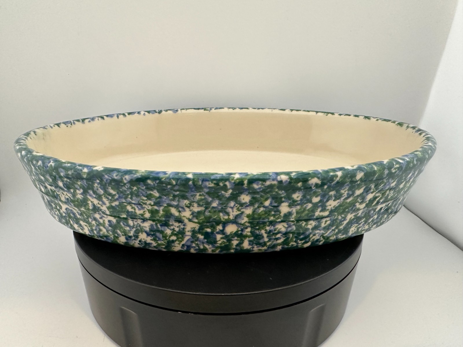 Roseville Spongeware Henn Blue Green Oval Baking Serving Dish 12\