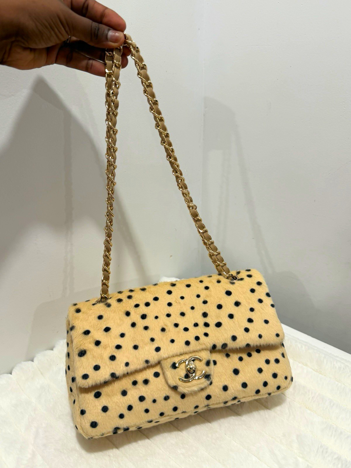 CHANEL Beige/Black Polka Dot Shoulder Bag Gold Chain Turn Lock Red Lining CHANEL Beige/Black Polka Dot Shoulder Bag Gold Chain Turn Lock Red Lining