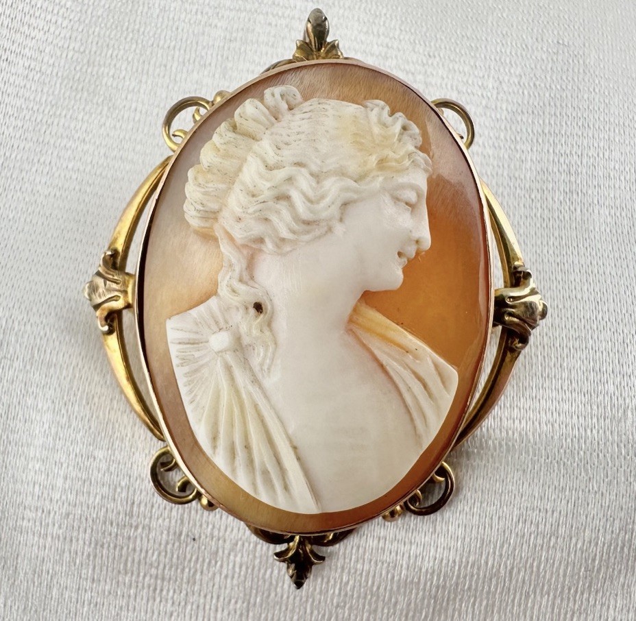Antique VTG 10k Gold Carved Cameo Brooch & Pendant Signed 8G Fancy Filigree Read Antique VTG 10k Gold Carved Cameo Brooch & Pendant Signed 8G Fancy Filigree Read
