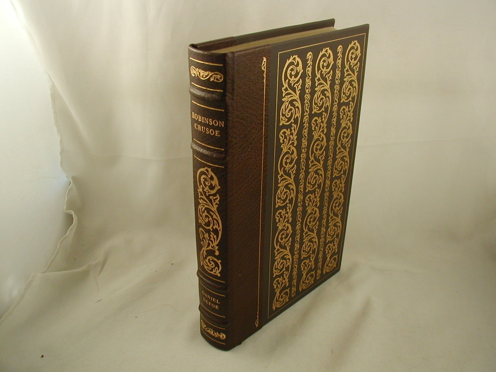 Franklin Library Daniel Defoe Robinson Crusoe Quarter Leather Binding