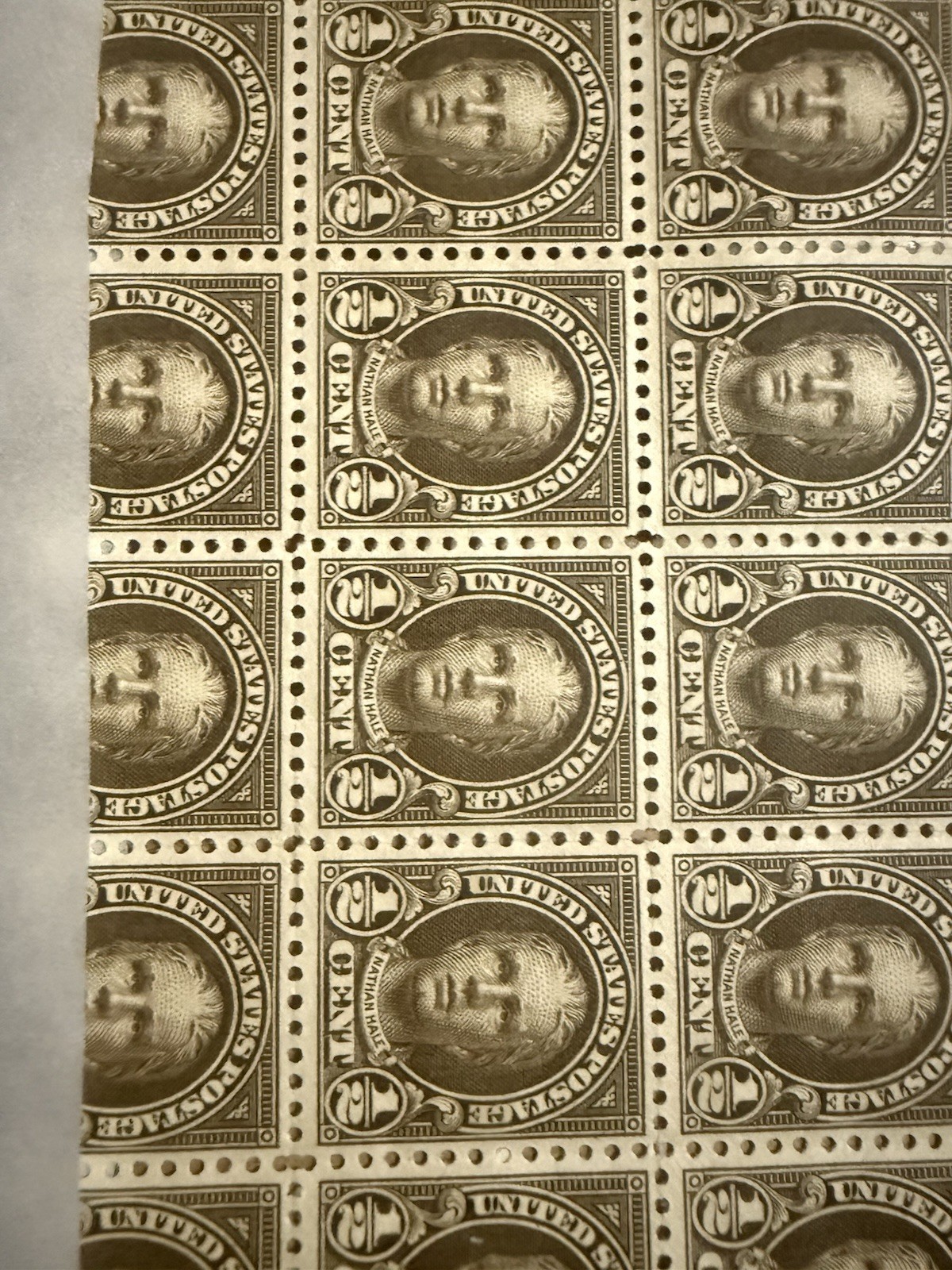 US Scott #653 1929 Nathan Hale 1/2c MNH Full Sheet of 100 VF $99 BIN US Scott #653 1929 Nathan Hale 1/2c MNH Full Sheet of 100 VF $99 BIN