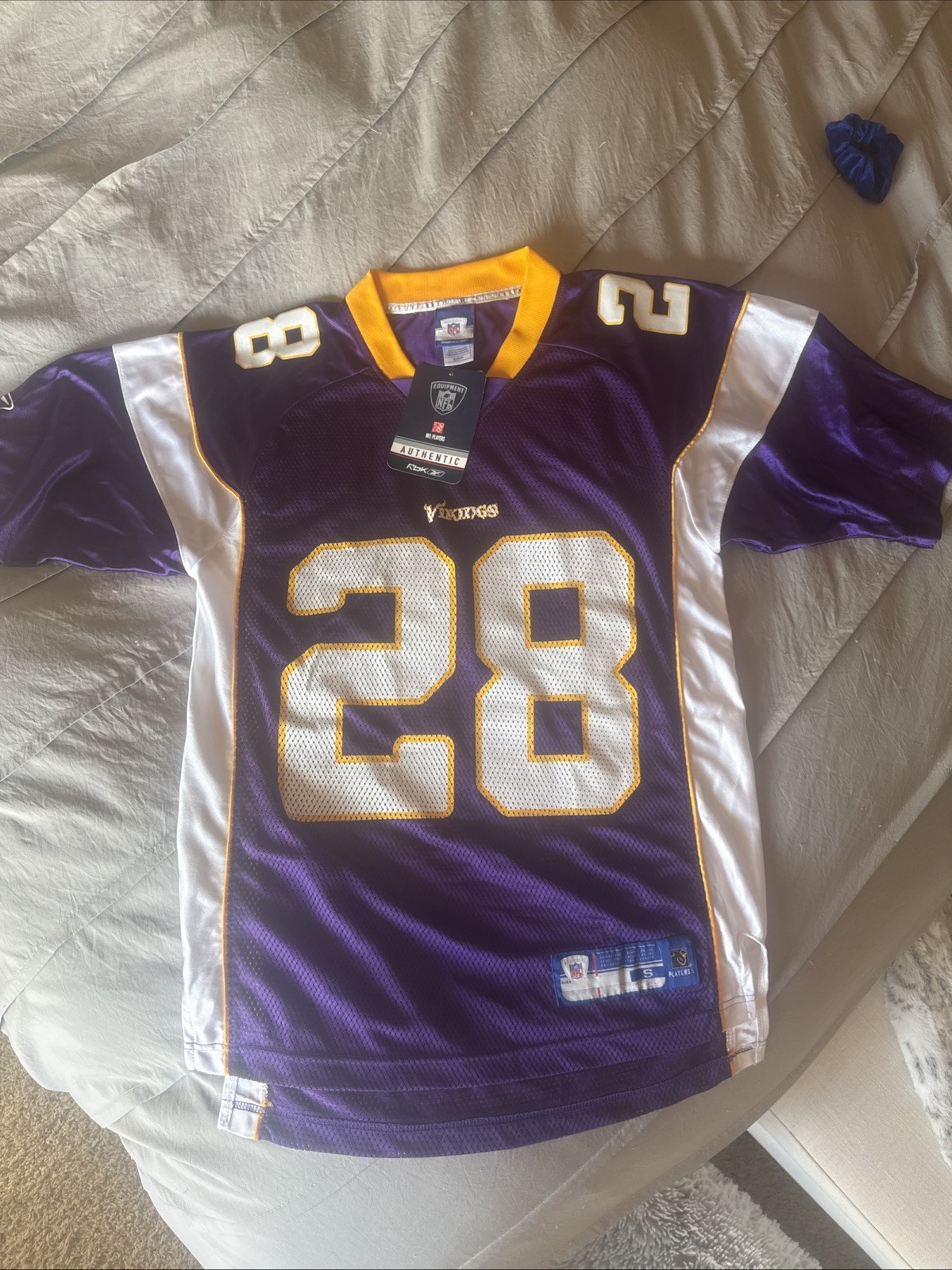 Adrian Peterson #28 Men’s Small Authentic Jersey NFL Reebok Adrian Peterson #28 Men’s Small Authentic Jersey NFL Reebok