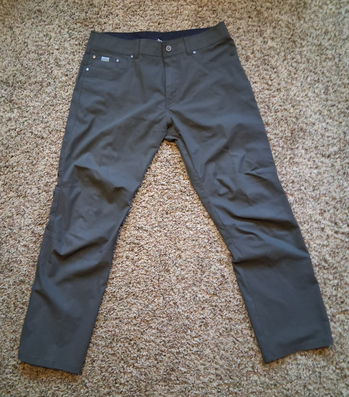 Kuhl Revolvr Rogue Pants Gray Men’s 36x32 NWOT Outdoor Hiking Stretch Taper Kuhl Revolvr Rogue Pants Gray Men’s 36x32 NWOT Outdoor Hiking Stretch Taper