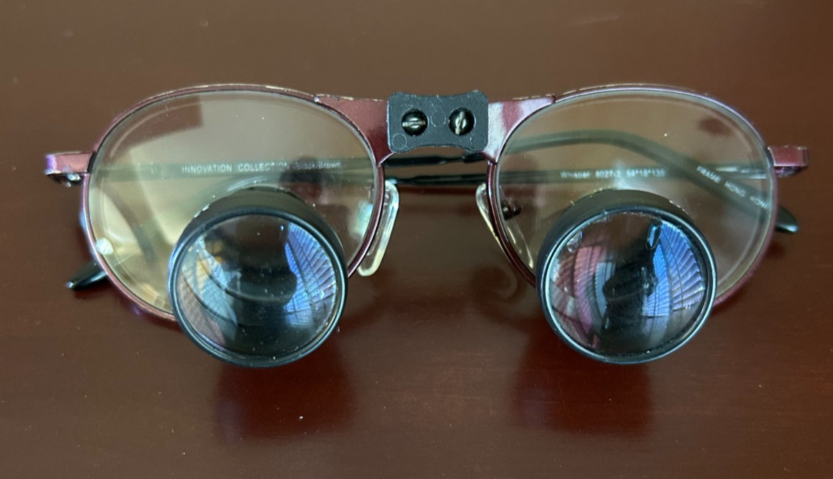 Orascoptic Triumph Modern Dental Loupes x3 Orascoptic Triumph Modern Dental Loupes x3