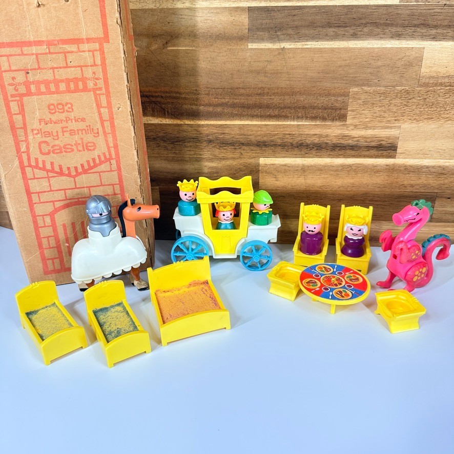 Vintage Fisher Price Castle 993 Figures Accessories Original Box Missing Pieces