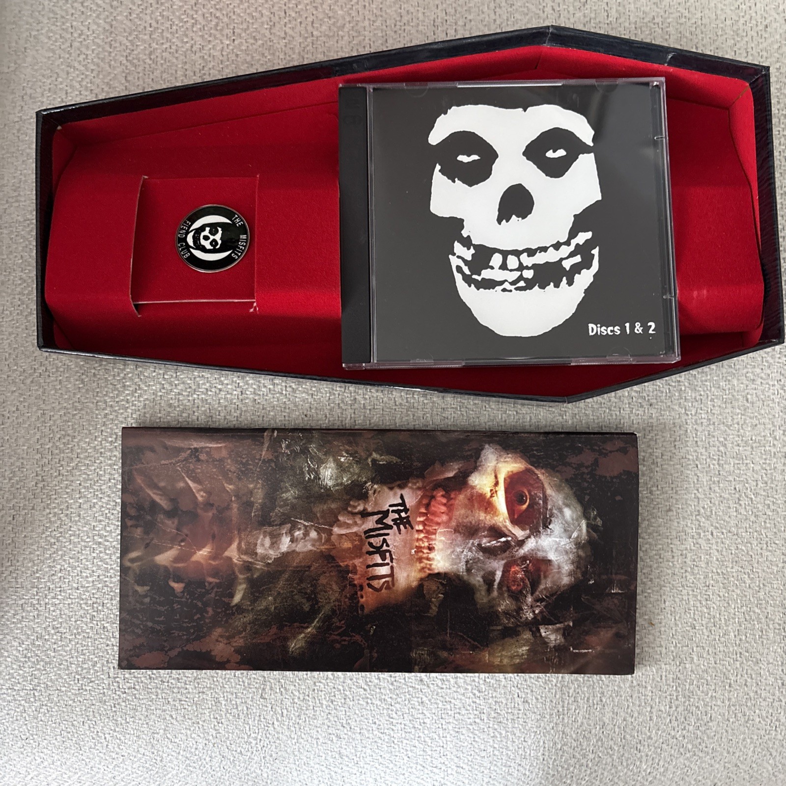 The Misfits Coffin Box Set 4 CD Box Set 1996 Misfits Records Punk Rock The Misfits Coffin Box Set 4 CD Box Set 1996 Misfits Records Punk Rock