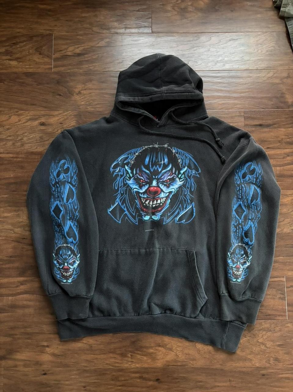 Insane 2005 good sports inc. hoodie with beautiful flame sleeves. Size xl