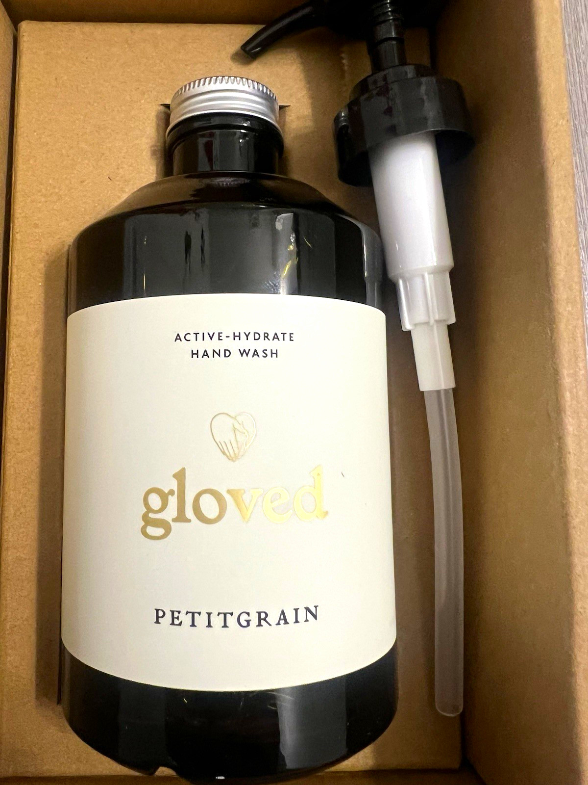 Gloved Petitgrain Active-Hydrate Hand Wash 375ml 12.6oz NEW Boxed UK Luxury Gloved Petitgrain Active-Hydrate Hand Wash 375ml 12.6oz NEW Boxed UK Luxury