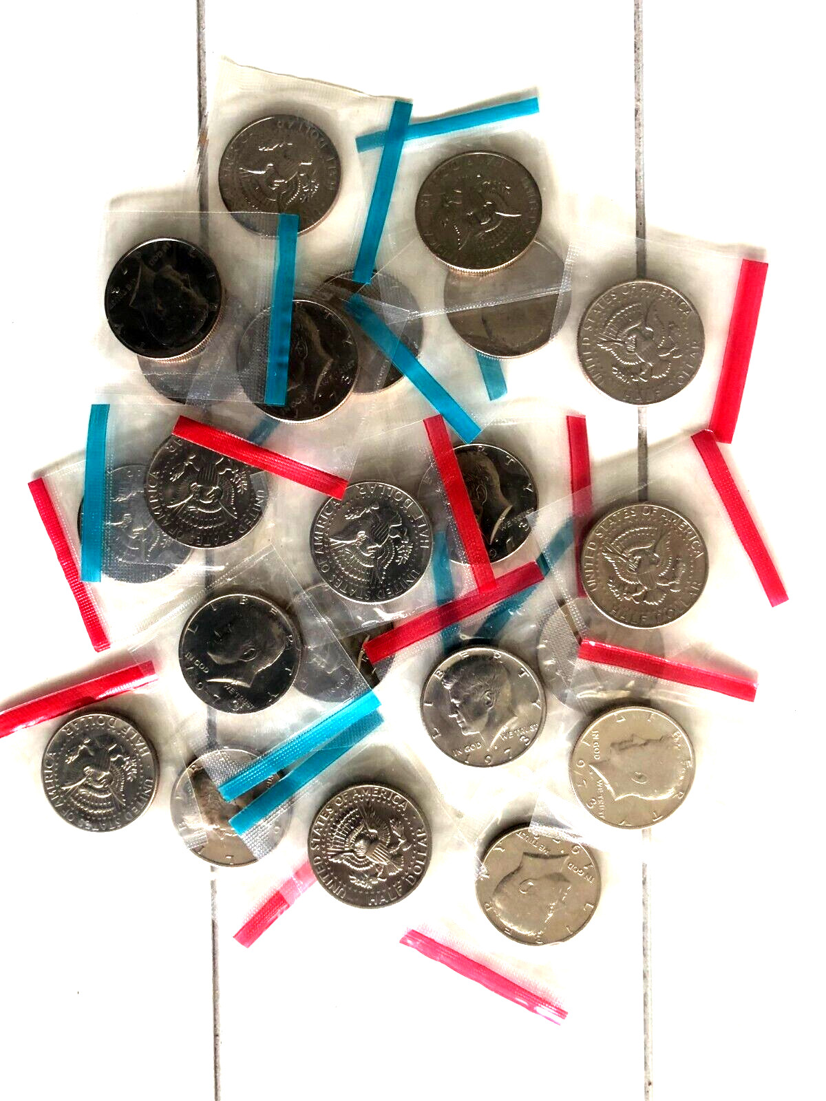 Full Roll of 20 -BU 1973 P + D UNCIRCULATED Kennedy Half Dollars In Mint Cello Full Roll of 20 -BU 1973 P + D UNCIRCULATED Kennedy Half Dollars In Mint Cello
