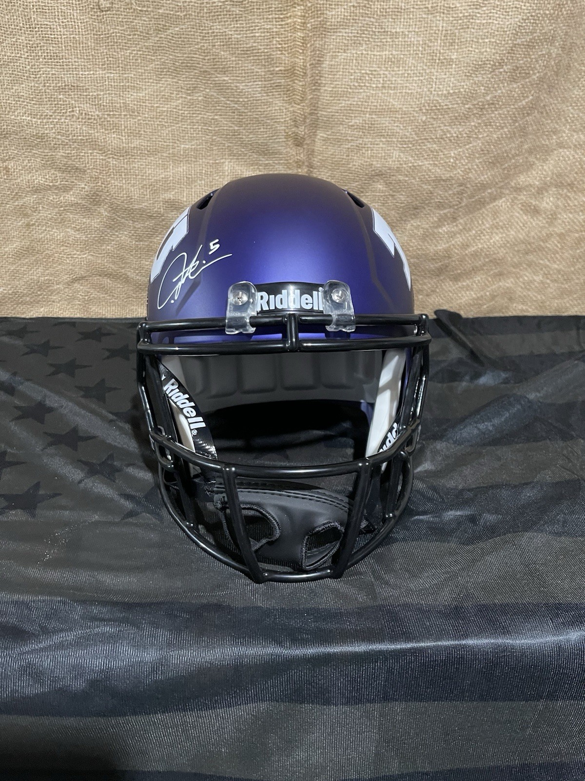 Ladainian Tomlinson autographed TCU Horned Frogs Full size rep Helmet. BAS cert Ladainian Tomlinson autographed TCU Horned Frogs Full size rep Helmet. BAS cert