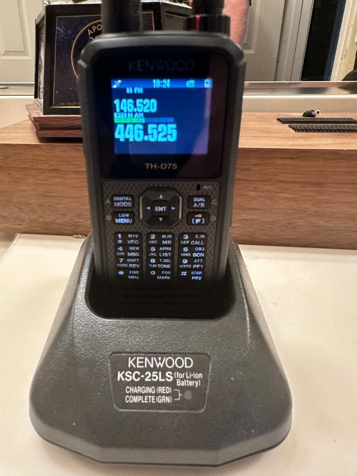 Kenwood TH-D75A Tri-Band 144/220/430 MHz D-Star/APRS Handheld Transceiver Kenwood TH-D75A Tri-Band 144/220/430 MHz D-Star/APRS Handheld Transceiver