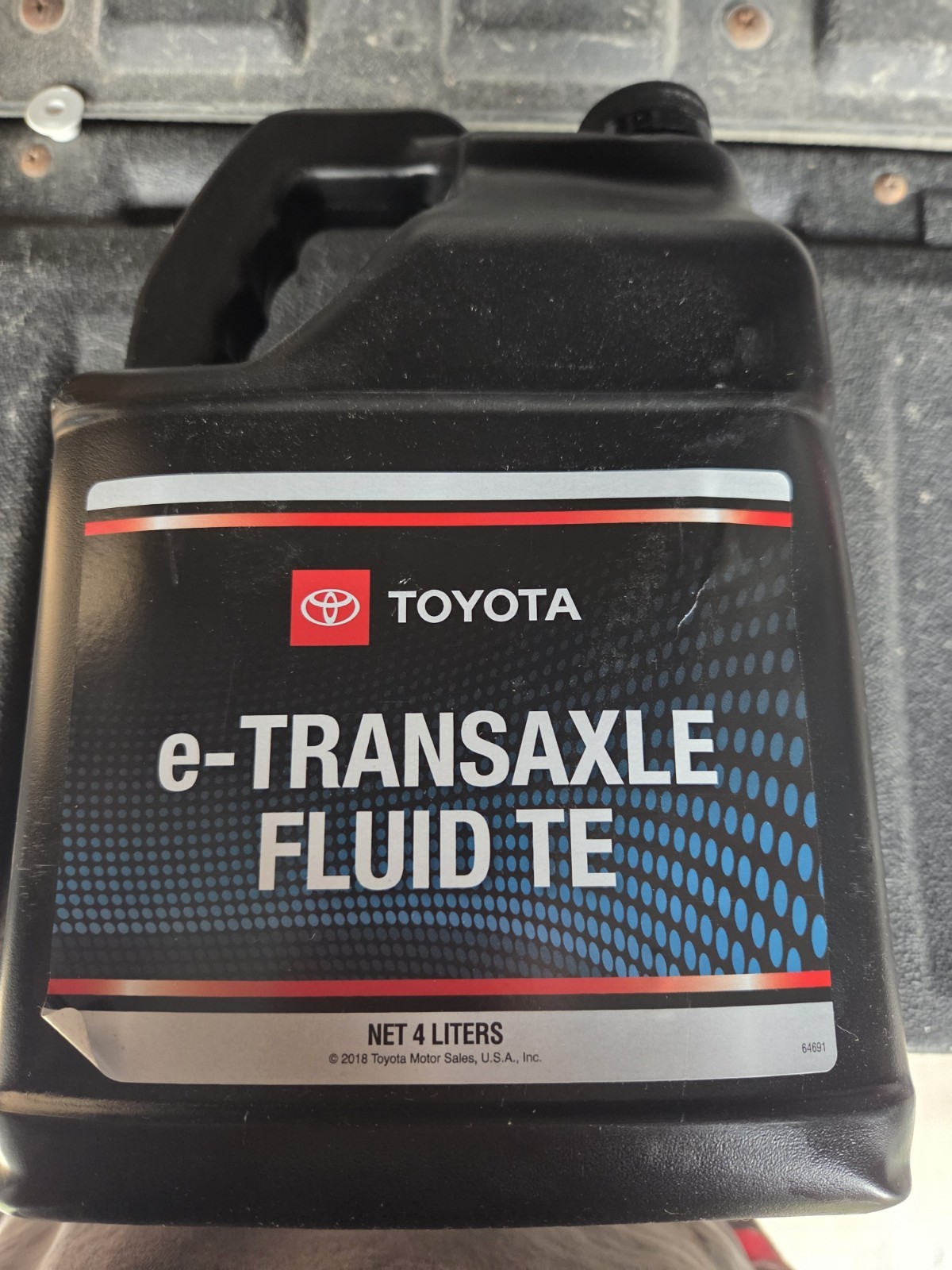 Genuine Toyota e-Transaxle Fluid TE 4 Liters 08886-81986 OEM