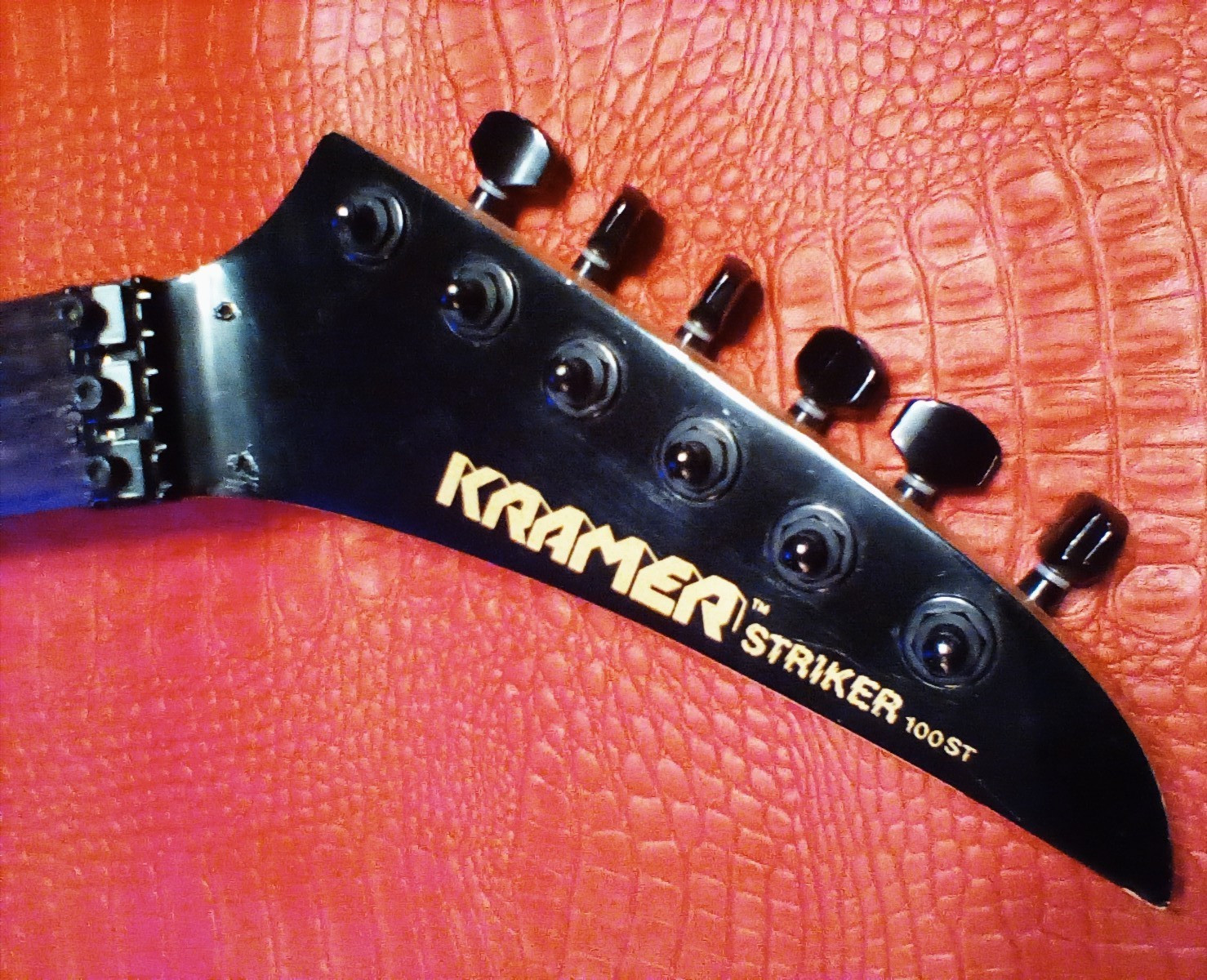 kramer Striker 100St 22 Fret Vintage Guitar neck With kramer neck plate