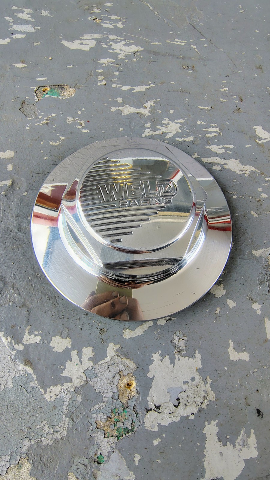 Polished 6-3/8” Weld Racing Short VR Series Threaded Billet Center Cap forged Polished 6-3/8” Weld Racing Short VR Series Threaded Billet Center Cap forged