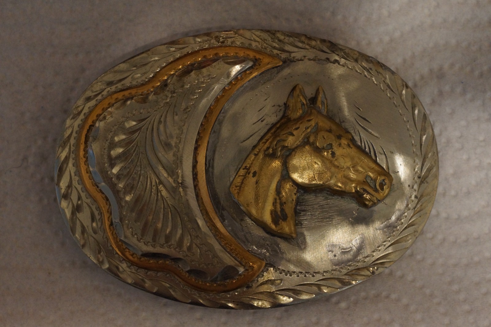 Vintage Wil aren Belt Buckle 3 layer W/ Horse Head (GOOD CONDITION) Vintage Wil aren Belt Buckle 3 layer W/ Horse Head (GOOD CONDITION)