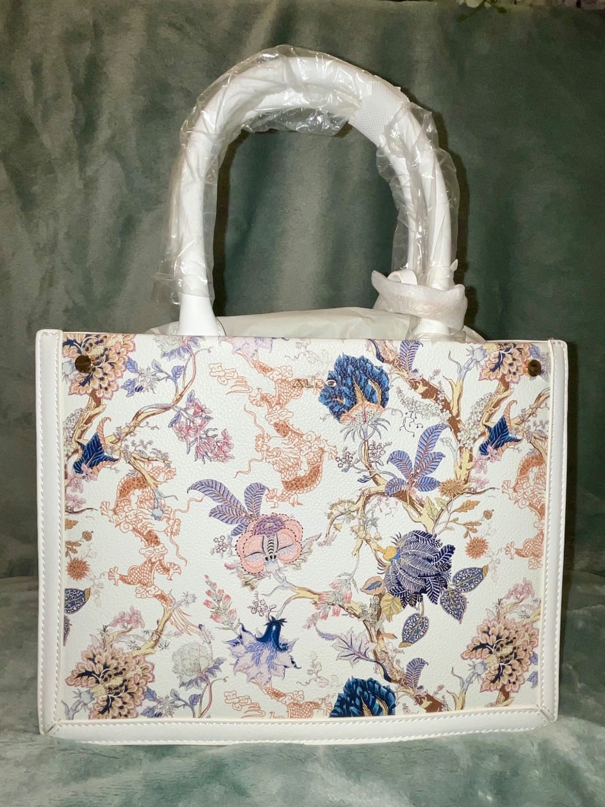 Aldo Floral Leather Purse NWT Aldo Floral Leather Purse NWT